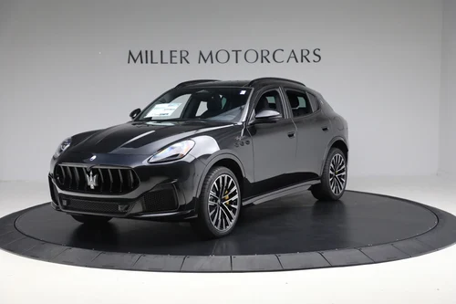 
           New 
        2025 Maserati Grecale Trofeo