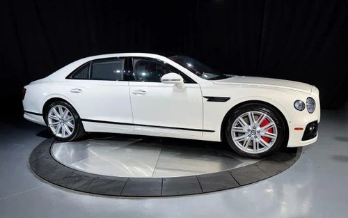 
           
        2023 Bentley Flying Spur V8