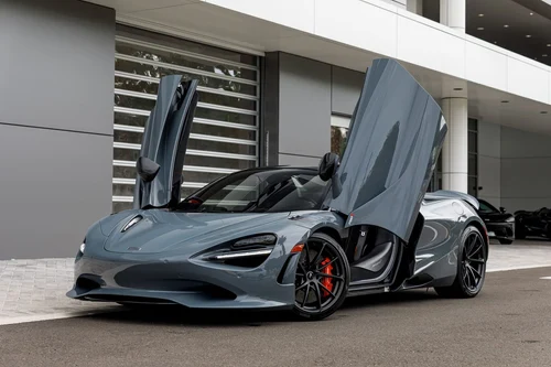 
           
        2024 McLaren 750s