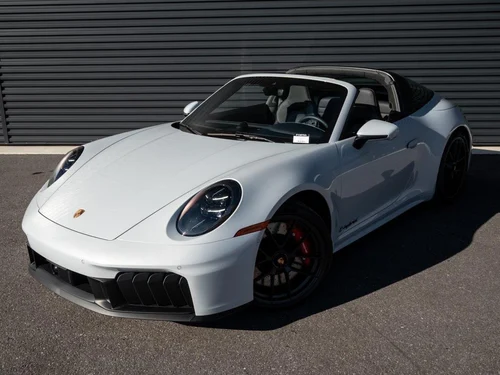 
           
        2026 Porsche 911 Targa 4 GTS