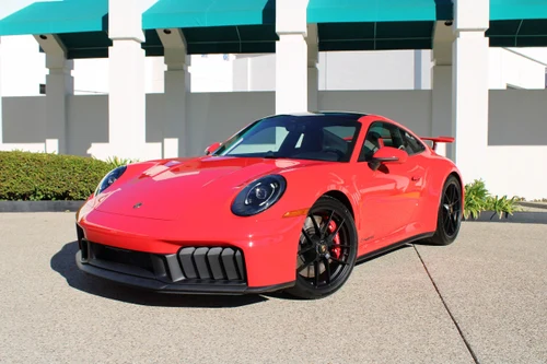 
           New 
        2026 Porsche 911 Carrera GTS