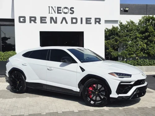 
           
        2022 Lamborghini Urus Base