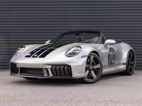 
           
        2026 Porsche 911 Carrera GTS