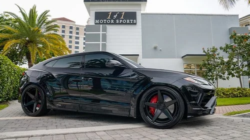 
           
        2024 Lamborghini Urus S