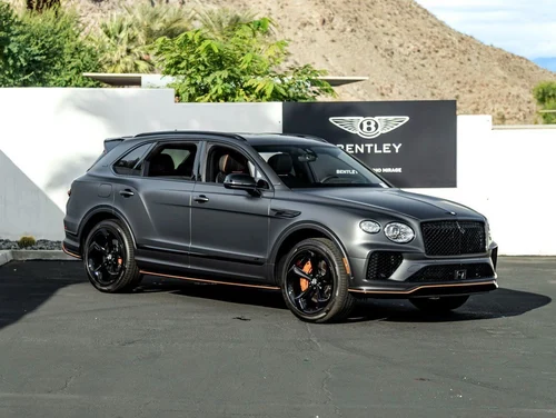 
           New 
        2025 Bentley Bentayga V8