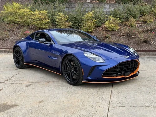 
           
        2025 Aston Martin Vantage Base