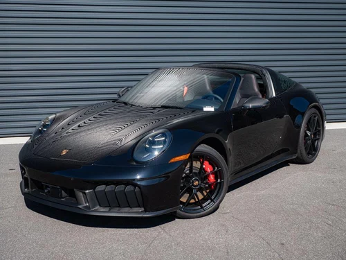 
           
        2026 Porsche 911 Targa 4 GTS
