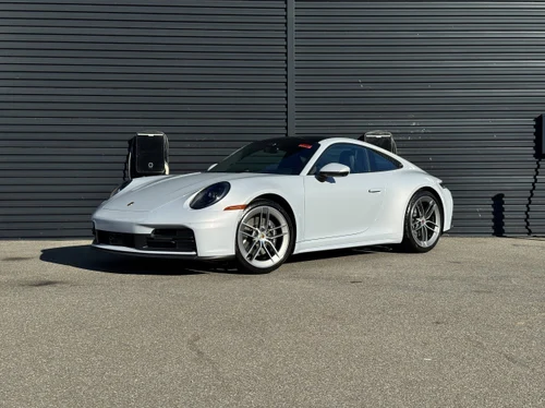 2026 Porsche 911 Carrera