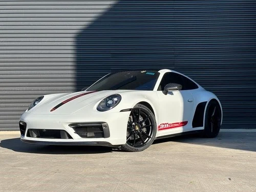 
           
        2024 Porsche 911 Carrera T