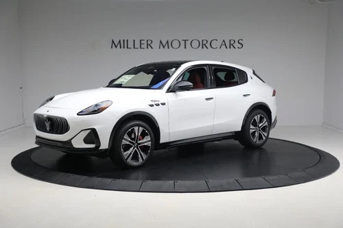 
           New 
        2025 Maserati Grecale Folgore