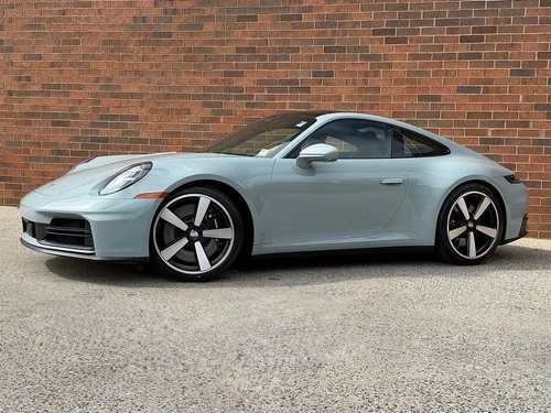 
           
        2026 Porsche 911 Carrera 4S