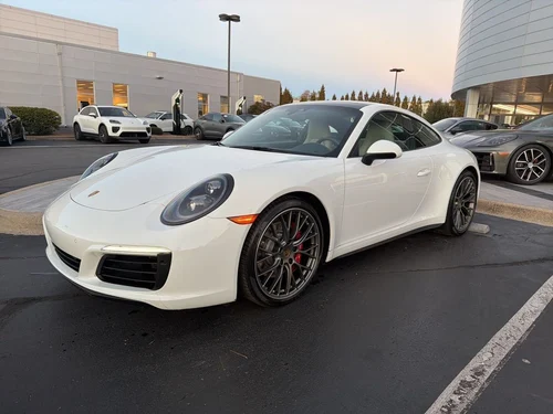 
           
        2019 Porsche 911 Carrera 4S