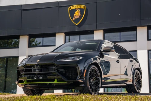 
           
        2026 Lamborghini Urus SE