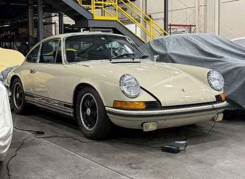
           
        1973 Porsche 911 T