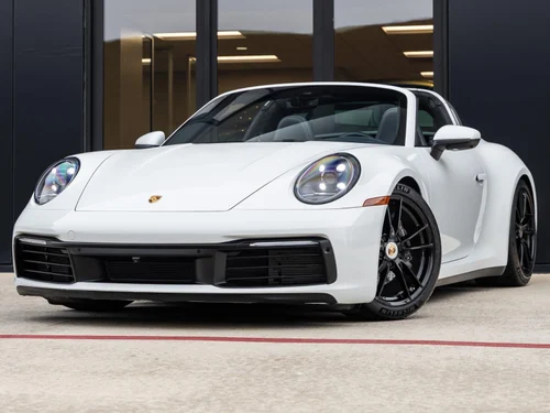 
           
        2022 Porsche 911 4