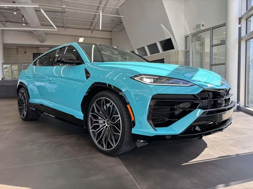 
           New 
        2025 Lamborghini Urus SE
