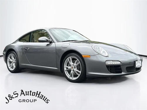 
           
        2011 Porsche 911 Carrera