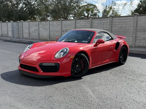 
           
        2017 Porsche 911 Turbo