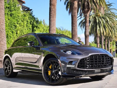 
           New 
        2026 Aston Martin DBX 707