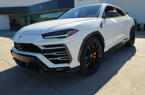 
           
        2021 Lamborghini Urus