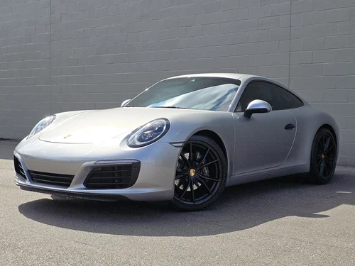 2019 Porsche 911 Carrera