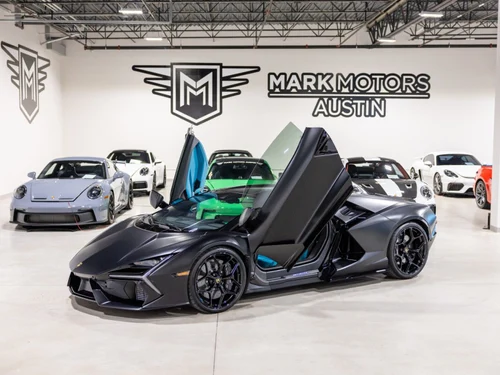 2025 Lamborghini Revuelto