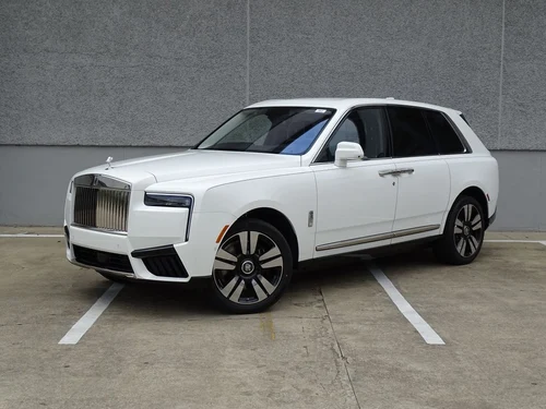
           New 
        2026 Rolls-Royce Cullinan