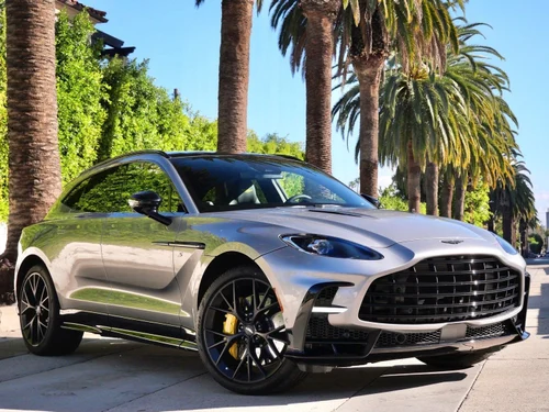 
           New 
        2026 Aston Martin DBX 707 S
