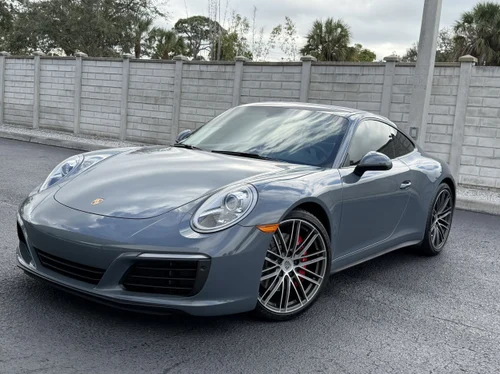 
           
        2018 Porsche 911 Carrera 4S