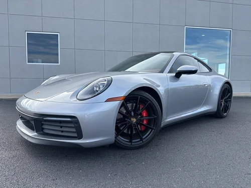 
           
        2020 Porsche 911