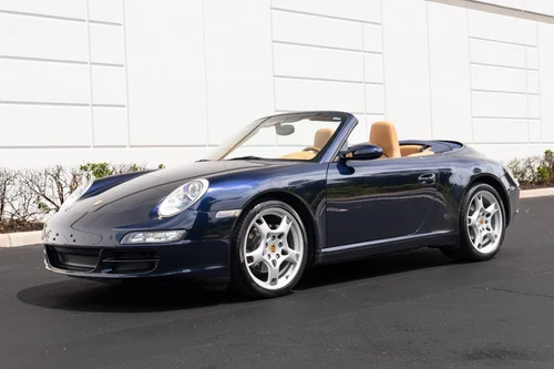 
           
        2008 Porsche 911 Carrera