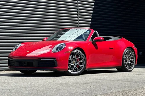 
           
        2024 Porsche 911
