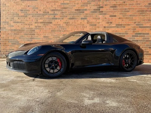 
           
        2025 Porsche 911 Targa 4 GTS