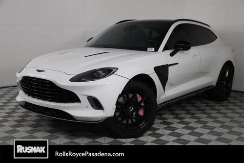 
           
        2021 Aston Martin DBX