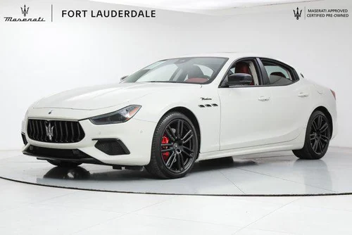 
           
        2023 Maserati Ghibli Modena