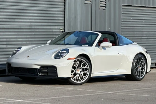 
           New 
        2026 Porsche 911 Targa 4S