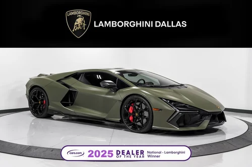 
           
        2025 Lamborghini Revuelto