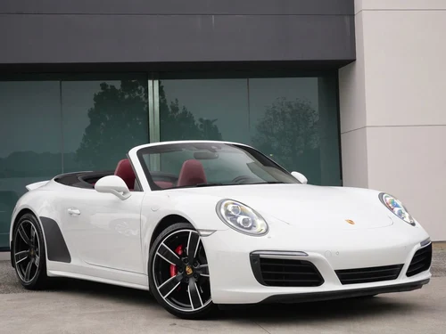 
           
        2017 Porsche 911 Carrera 4S