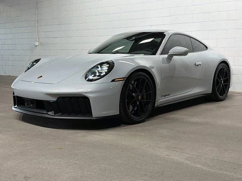 
           
        2025 Porsche 911 Carrera GTS