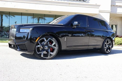 
           
        2025 Rolls-Royce CULLINAN BLACK BADGE