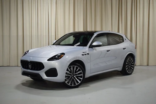 
           New 
        2025 Maserati Grecale Modena