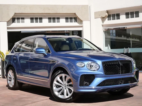 
           New 
        2025 Bentley Bentayga Hybrid V6