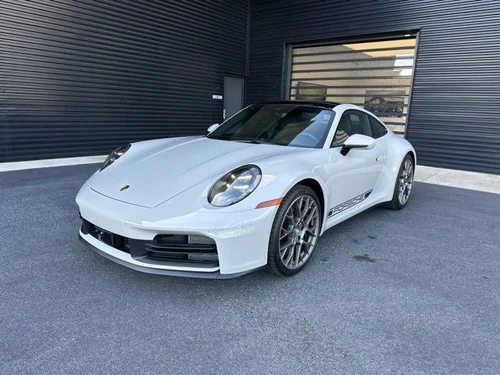 2025 Porsche 911 Carrera S
