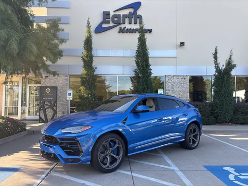 
           
        2019 Lamborghini Urus