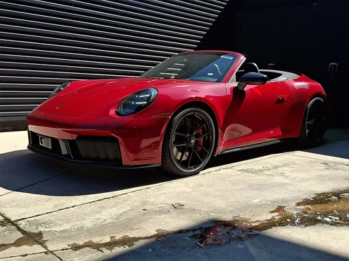 
           New 
        2026 Porsche 911 Carrera 4 GTS