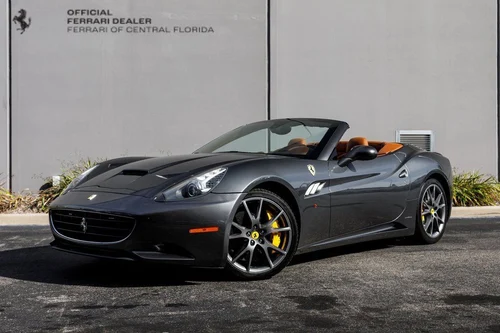 
           
        2010 Ferrari California