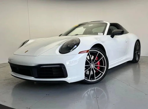 
           
        2021 Porsche 911