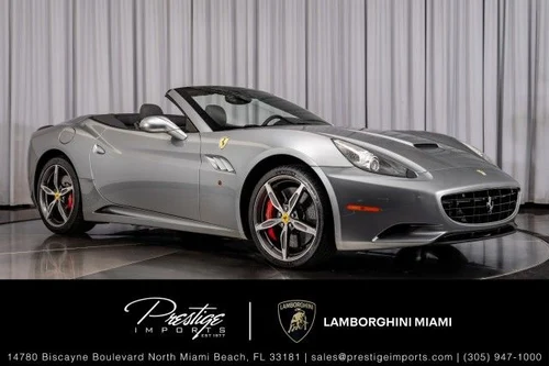
           
        2014 Ferrari California Base