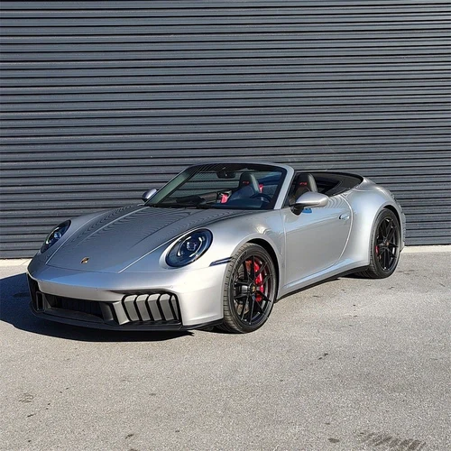 
           
        2026 Porsche 911 Carrera 4 GTS
