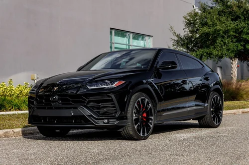 
           
        2020 Lamborghini Urus